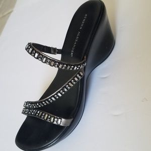 Athena Alexander  Size 7 Strappy Wedges
